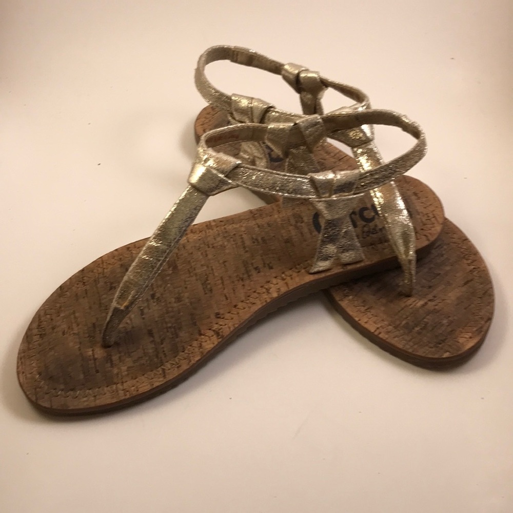 Sam Edelman gold sandal